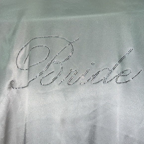 VICTORIA'S SECRET MONOGRAMED JEWELED BRIDE WHITE ROBE, ONE SIZE FITS MOST, NICE! - Picture 3 of 5